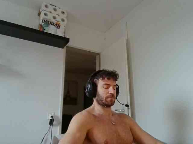 alphah-hunk alphah-hunk