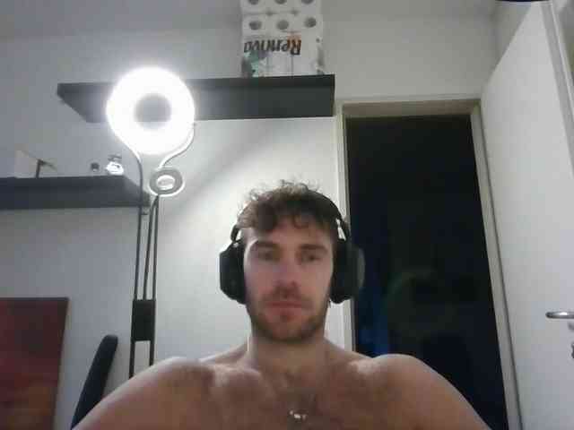 alphah-hunk alphah-hunk