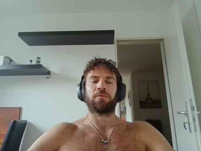 alphah-hunk