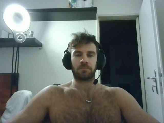 alphah-hunk alphah-hunk