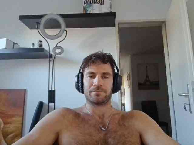 alphah-hunk alphah-hunk