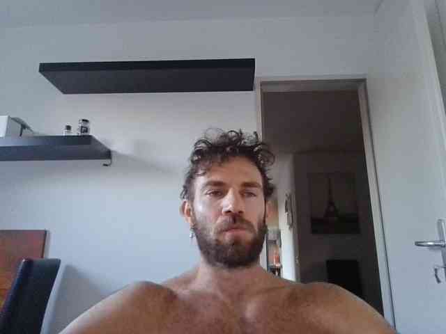alphah-hunk