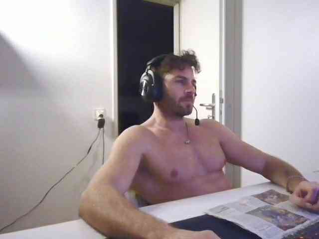 alphah-hunk alphah-hunk