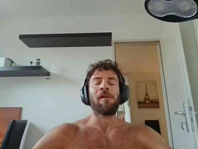 alphah-hunk