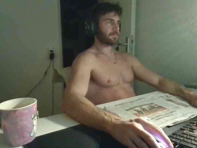 alphah-hunk alphah-hunk