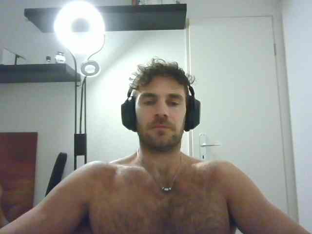 alphah-hunk alphah-hunk