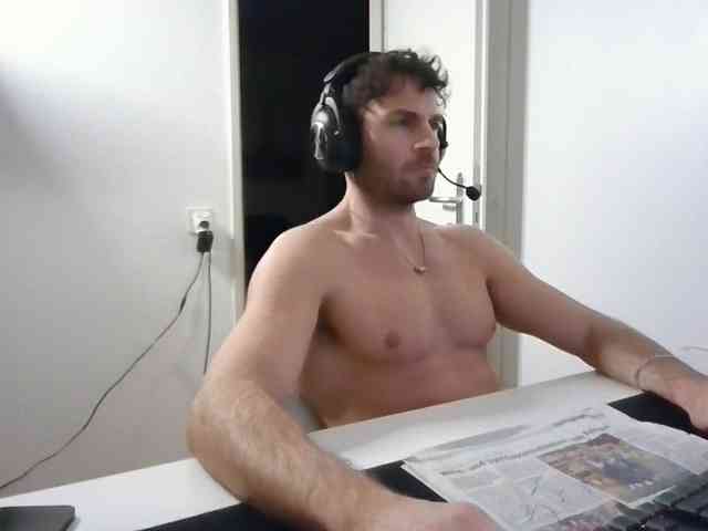 alphah-hunk alphah-hunk