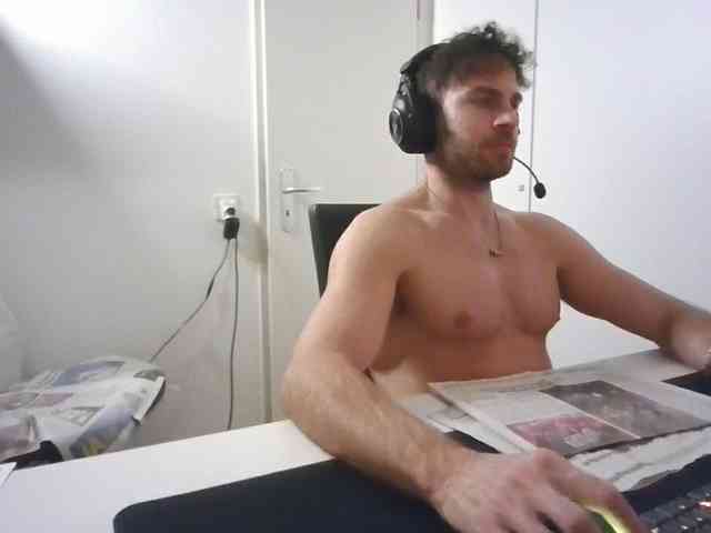 alphah-hunk alphah-hunk