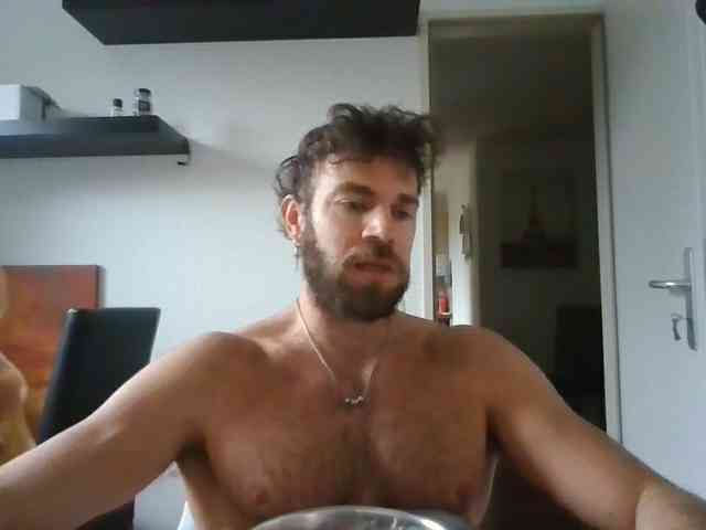 alphah-hunk