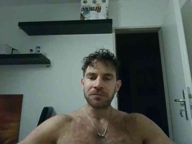 alphah-hunk alphah-hunk