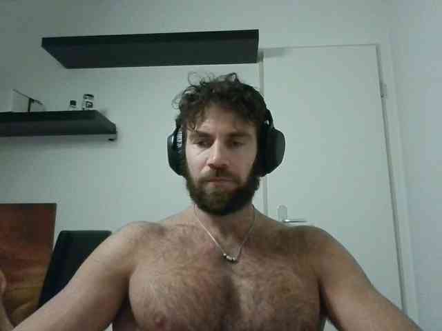 alphah-hunk alphah-hunk