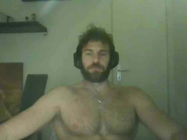 alphah-hunk alphah-hunk