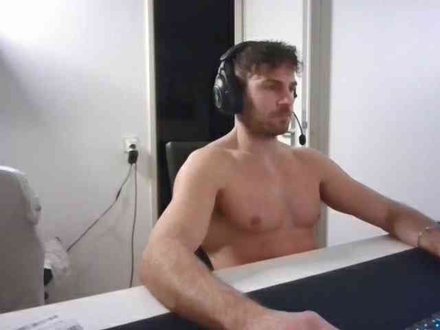 alphah-hunk alphah-hunk