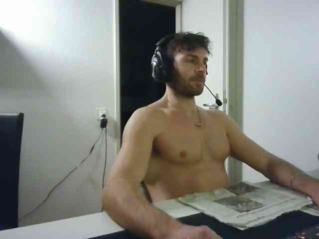 alphah-hunk alphah-hunk