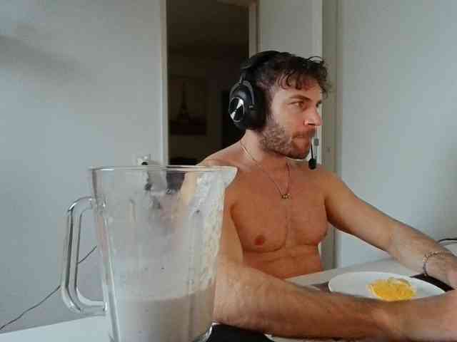 alphah-hunk alphah-hunk