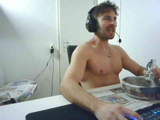 alphah-hunk alphah-hunk