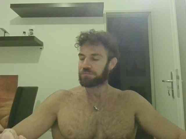 alphah-hunk