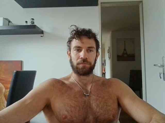 alphah-hunk