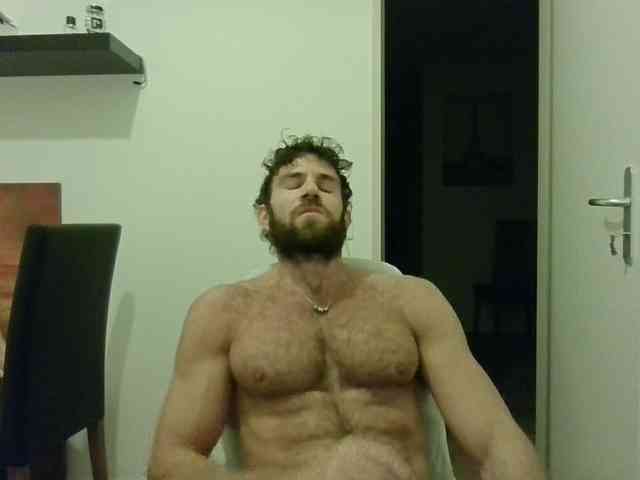 alphah-hunk