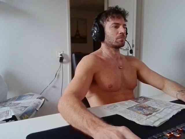 alphah-hunk alphah-hunk