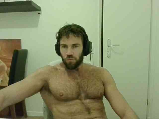 alphah-hunk