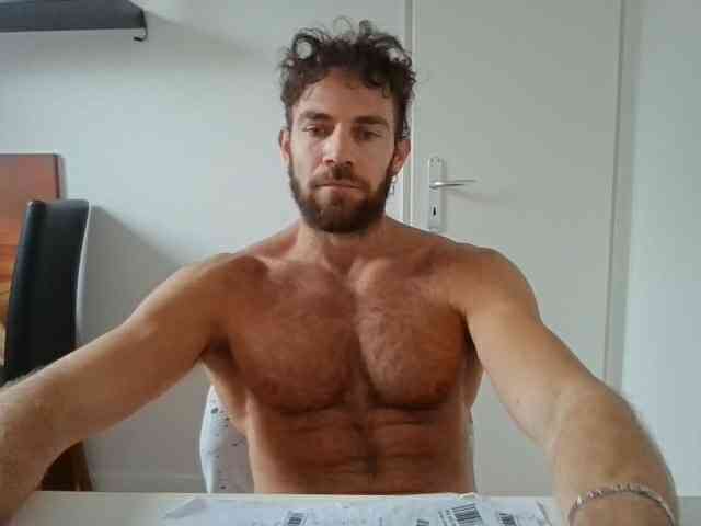 alphah-hunk