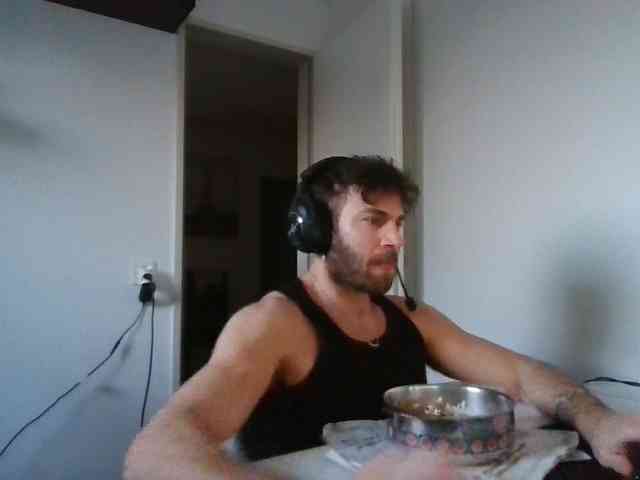 alphah-hunk alphah-hunk