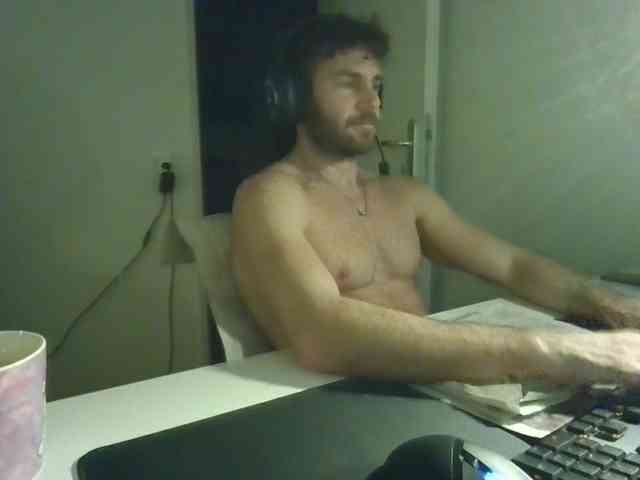 alphah-hunk alphah-hunk