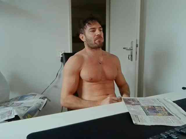 alphah-hunk alphah-hunk