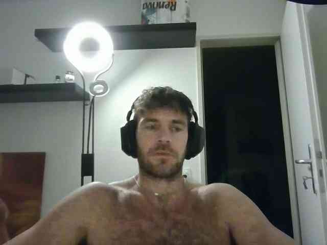 alphah-hunk alphah-hunk