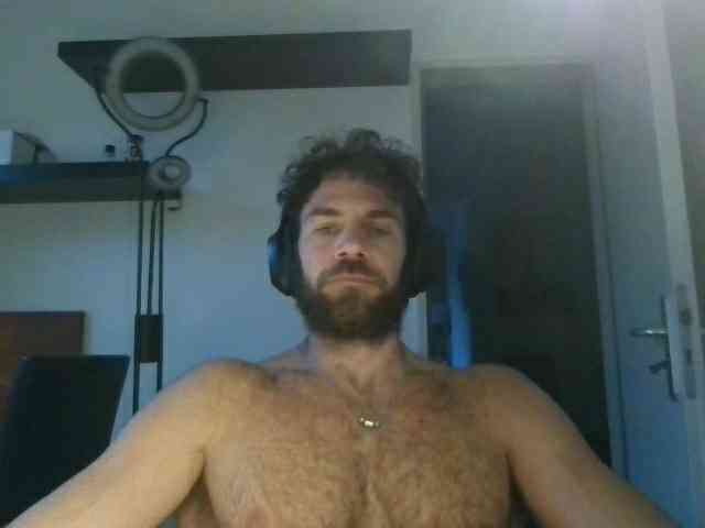 alphah-hunk alphah-hunk