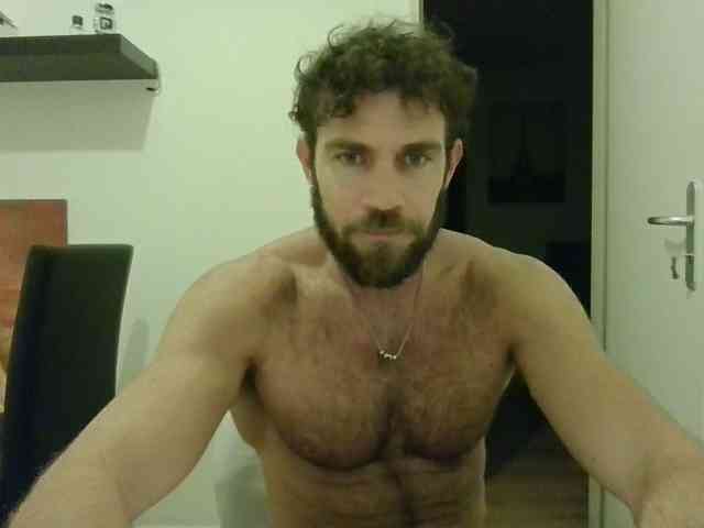 alphah-hunk