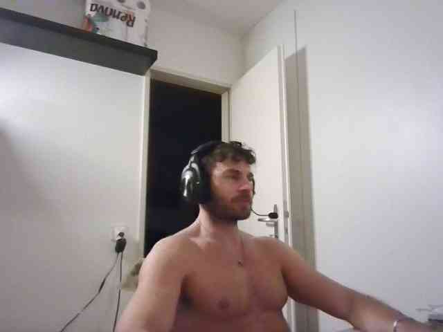 alphah-hunk alphah-hunk