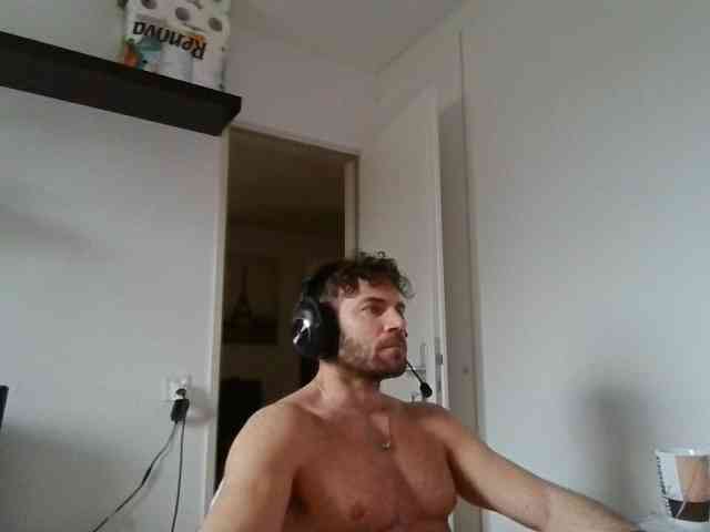 alphah-hunk alphah-hunk