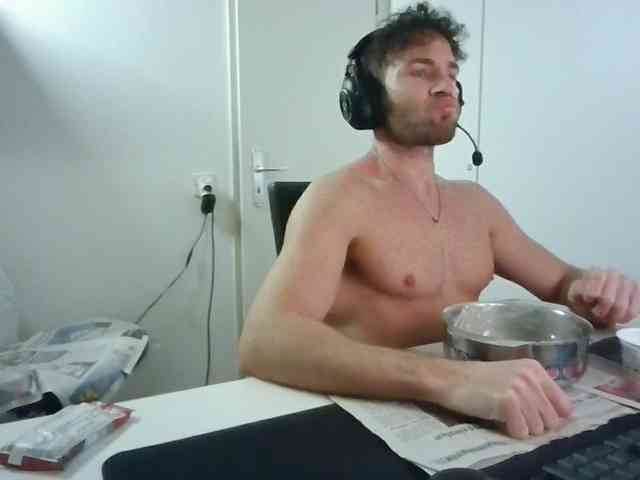 alphah-hunk alphah-hunk