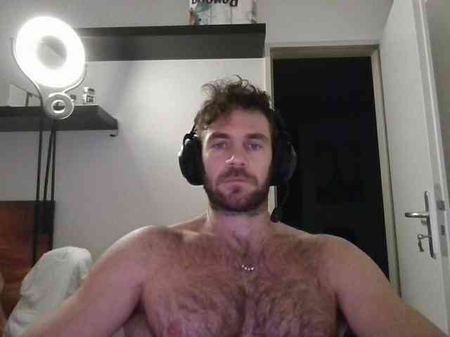 alphah-hunk alphah-hunk