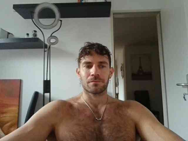 alphah-hunk alphah-hunk