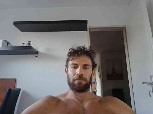 alphah-hunk