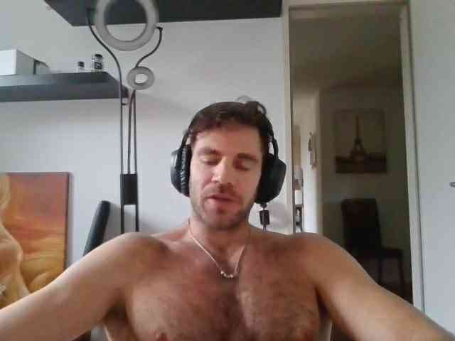 alphah-hunk alphah-hunk