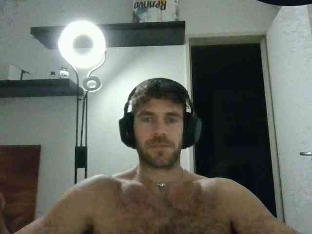 alphah-hunk alphah-hunk