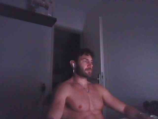 alphah-hunk alphah-hunk