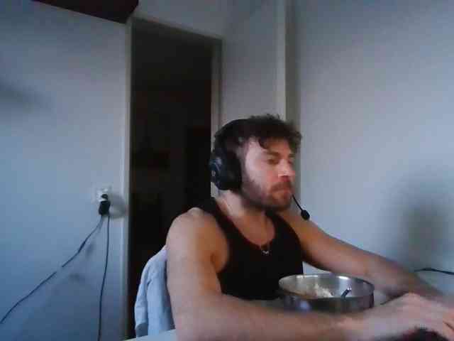 alphah-hunk alphah-hunk