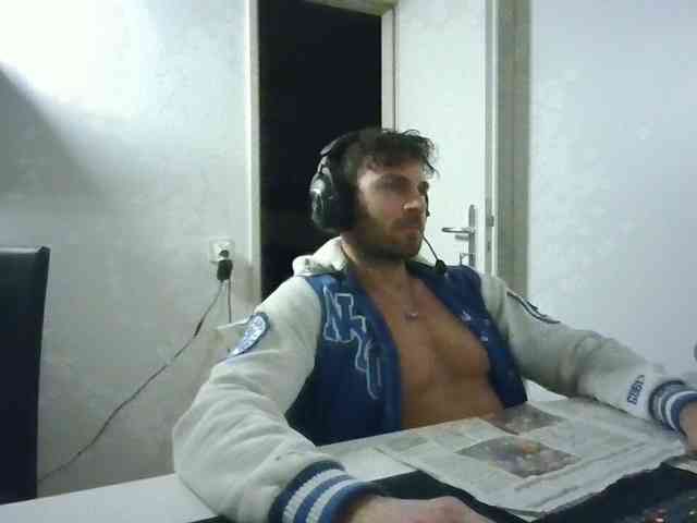 alphah-hunk alphah-hunk