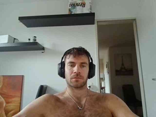 alphah-hunk alphah-hunk