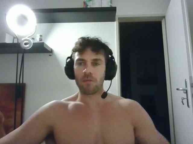 alphah-hunk alphah-hunk