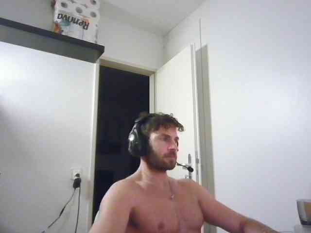 alphah-hunk alphah-hunk