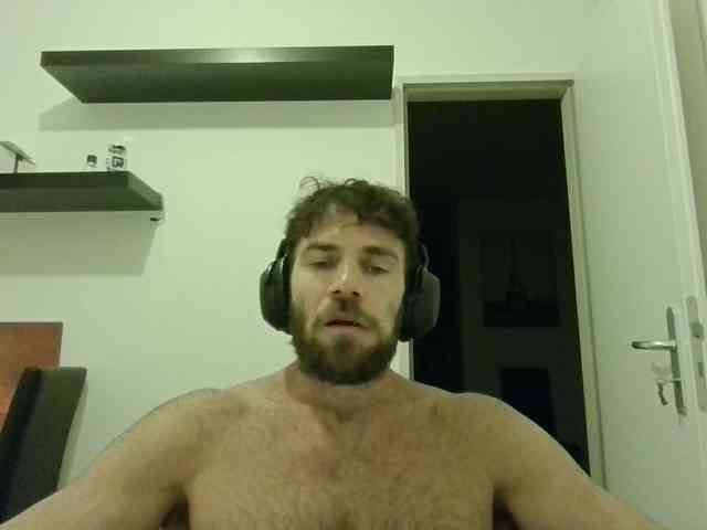 alphah-hunk