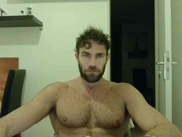 alphah-hunk