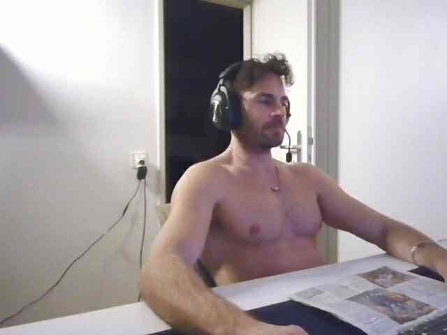 alphah-hunk alphah-hunk