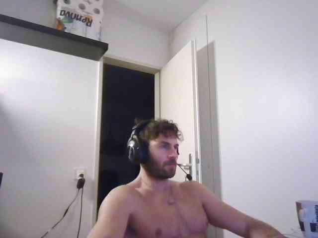 alphah-hunk alphah-hunk